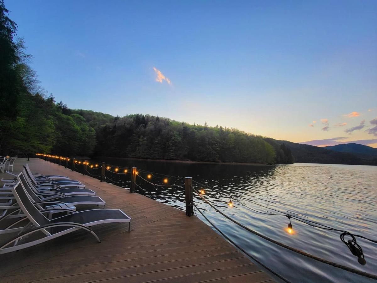 Adventure Lake Resort - Simared 巴亚马雷 外观 照片